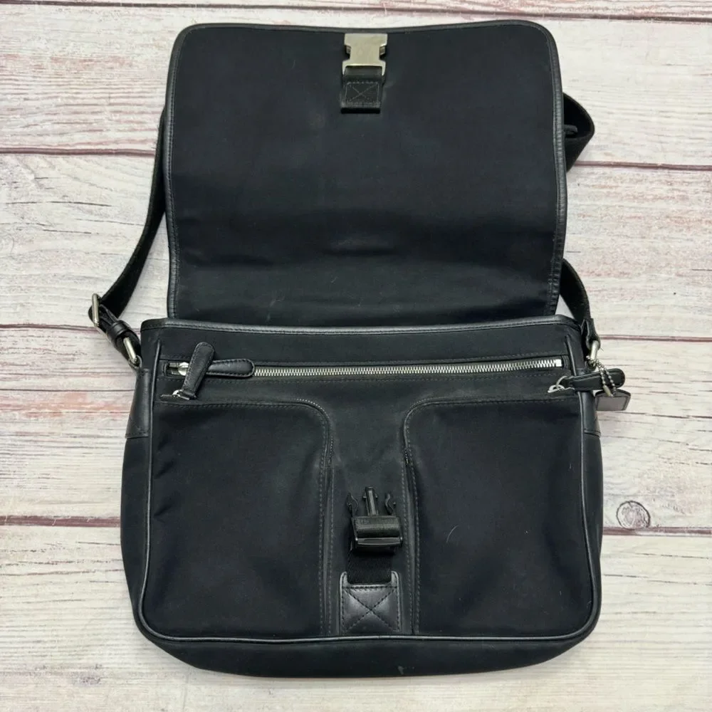 COACH Leather Nylon Messenger Bag Shoulder Strap Crossbody Black